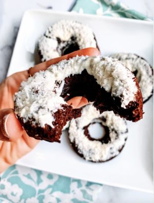 Paleo Coconut-chocolate-donuts