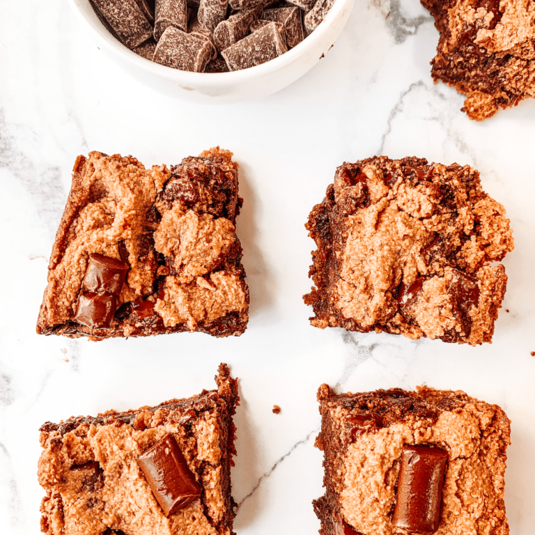 Chocolate-Chip-Cookie-Bars