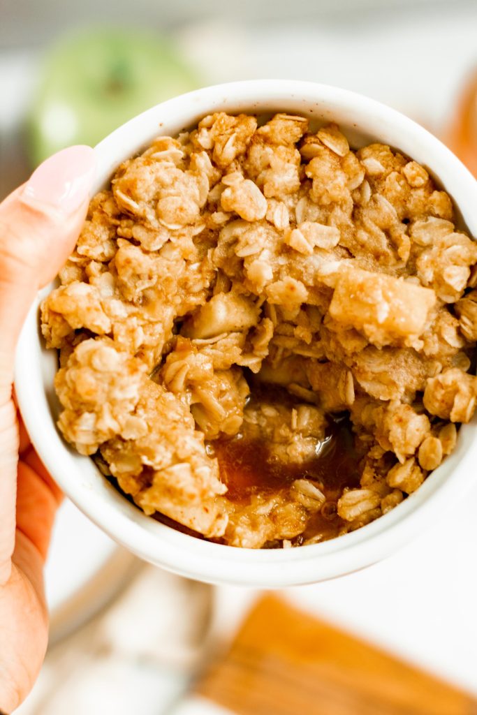 Apple Crumble Mug Cake