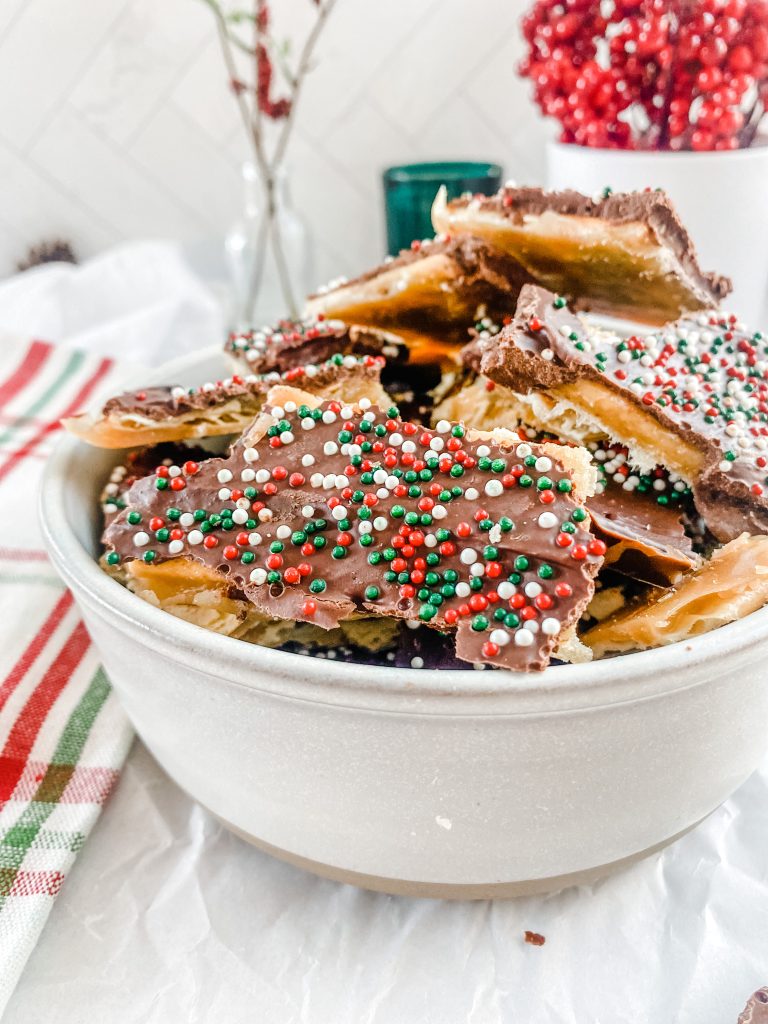 Christmas-Crack-Bars