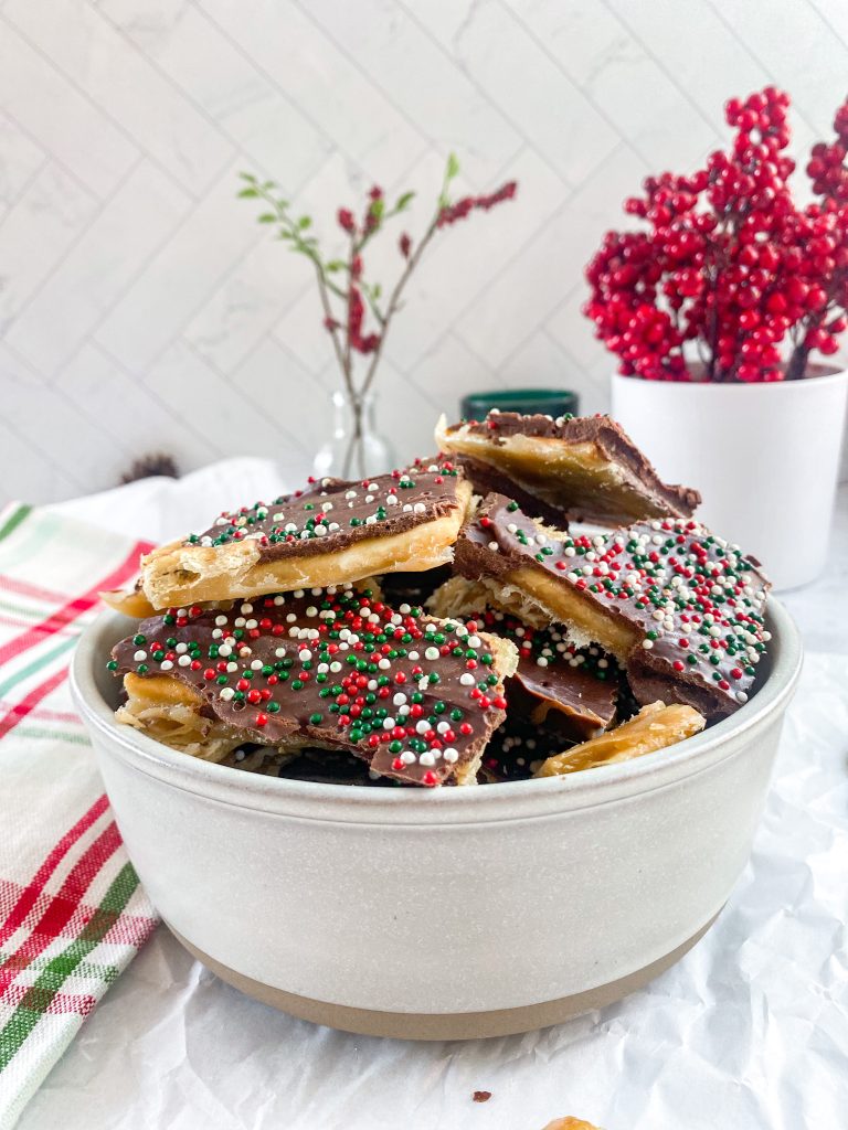 Christmas-Crack-Bars