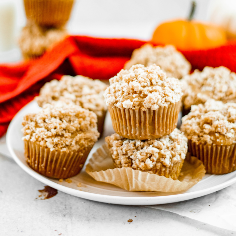 Pumpkin-Crumb-Cake Muffins