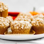Pumpkin-Crumb-Cake Muffins