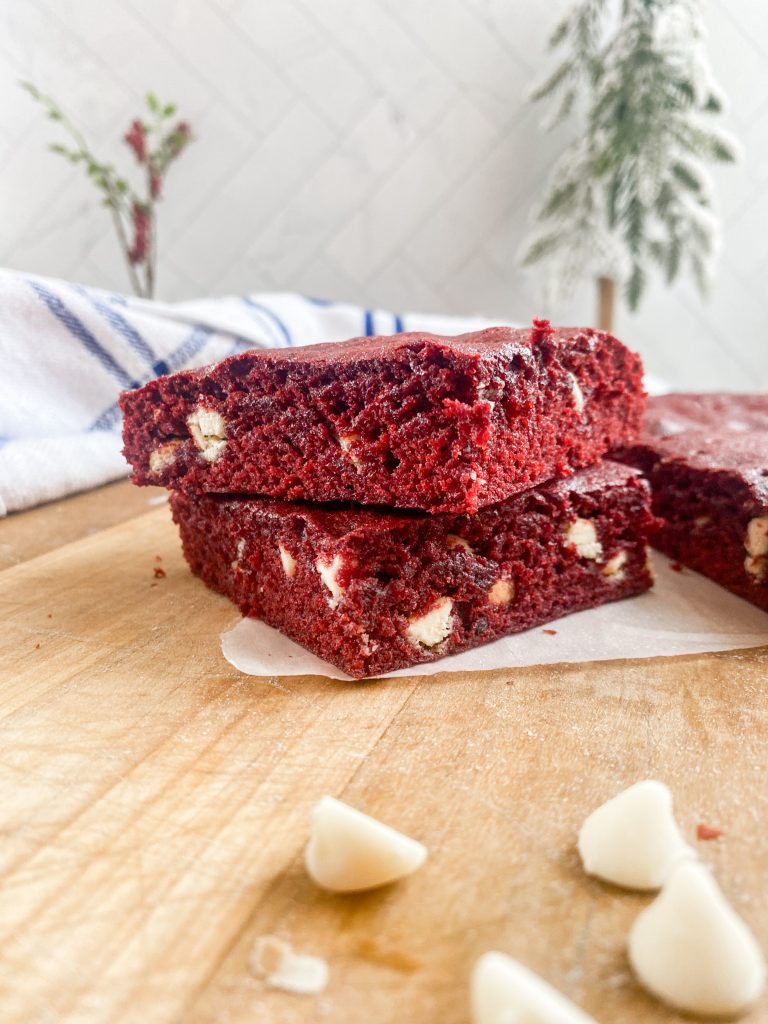 red-velvet-brownies