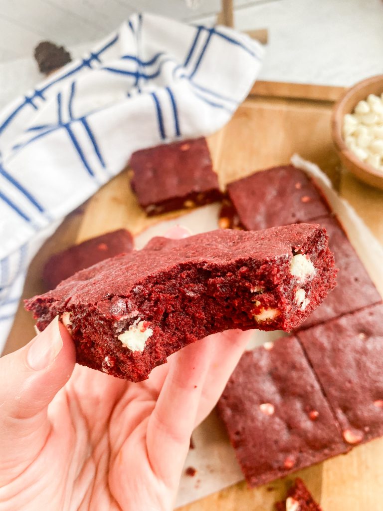 red-velvet-brownies