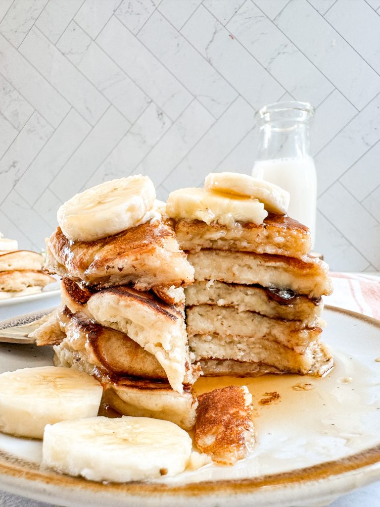 Fluffy-Banana-Pancakes