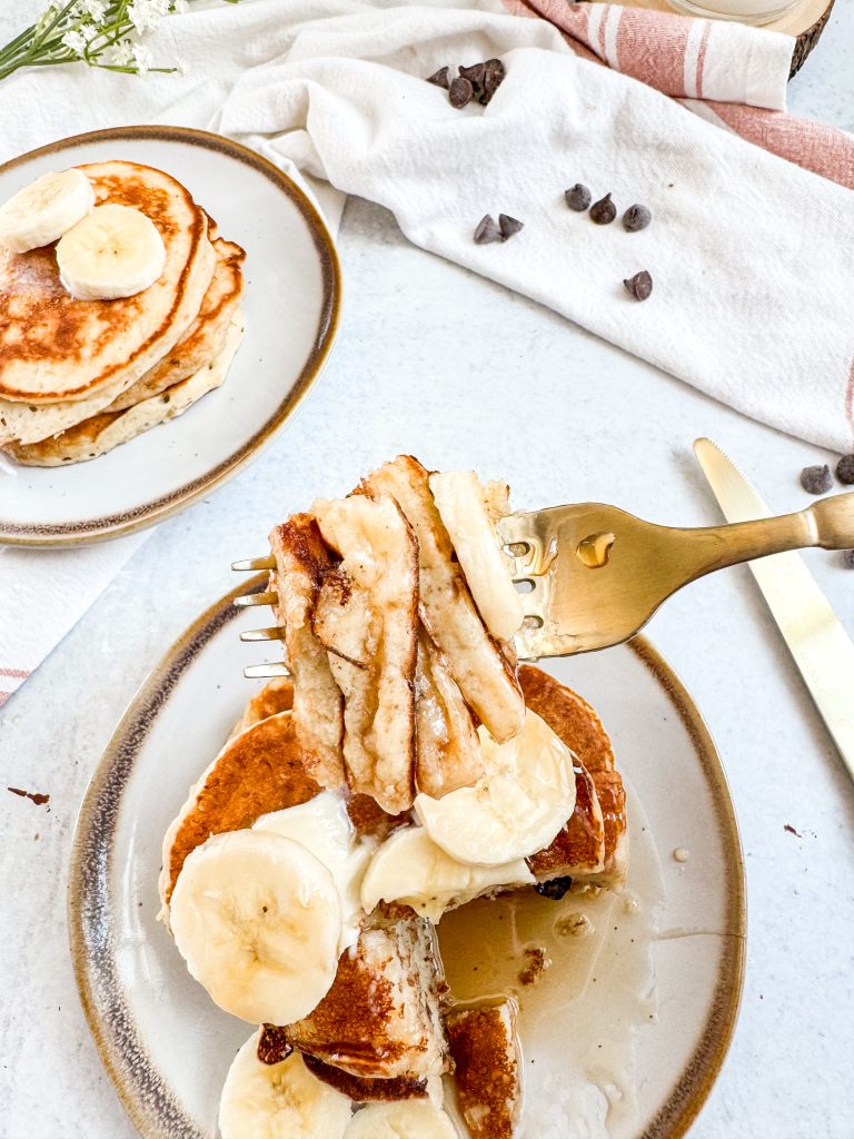 Fluffy-Banana-Pancakes