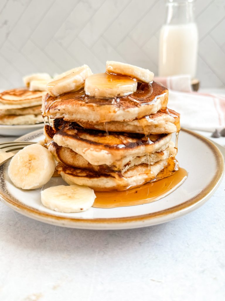 Fluffy-Banana-Pancakes