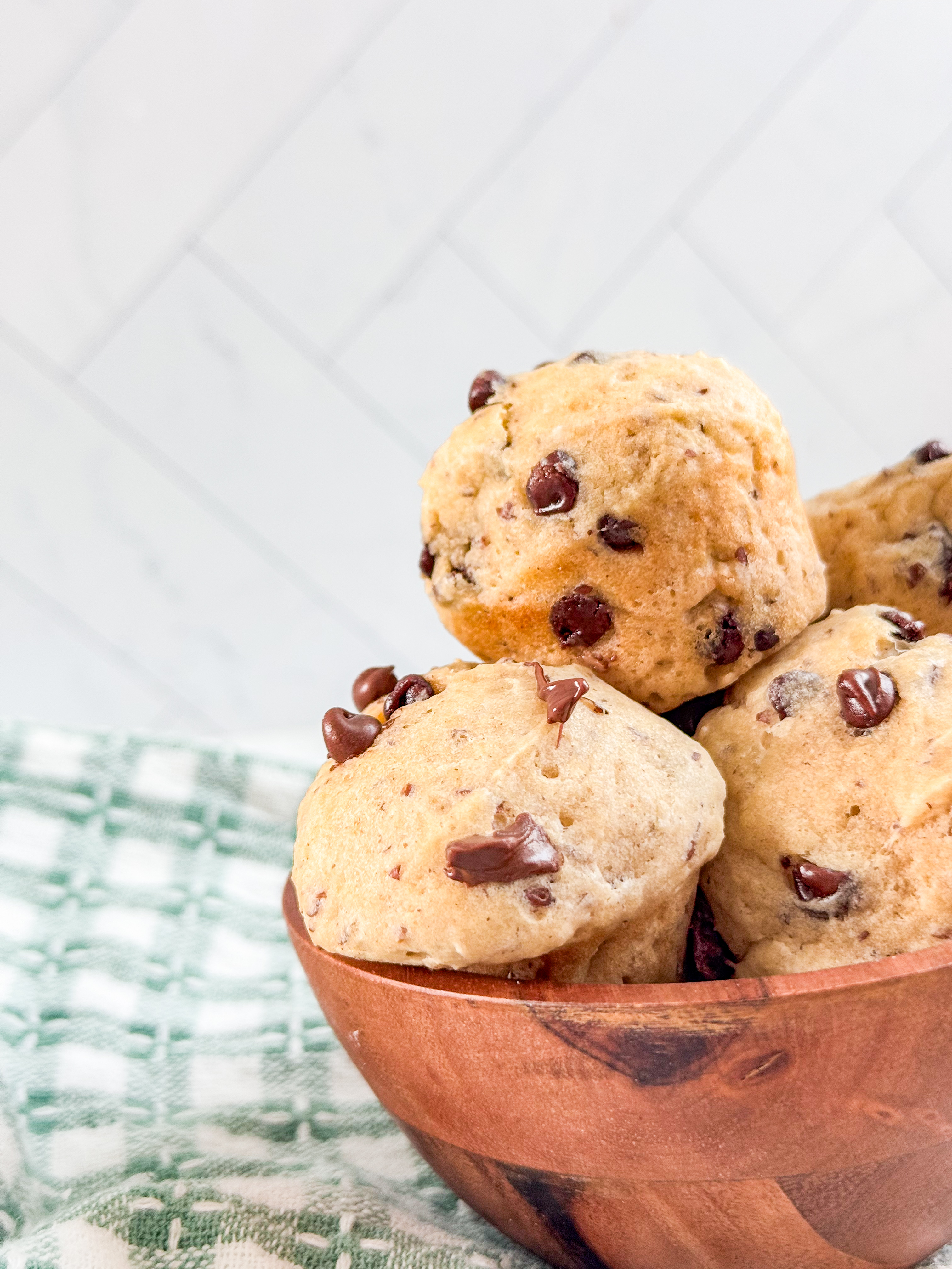 Greek Yogurt Chocolate Chip Mini Muffins 6 Greek-Yogurt-Chocolate-Chip-Mini-Muffins