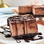 No-Bake Chocolate Cheesecake with Oreo Crust
