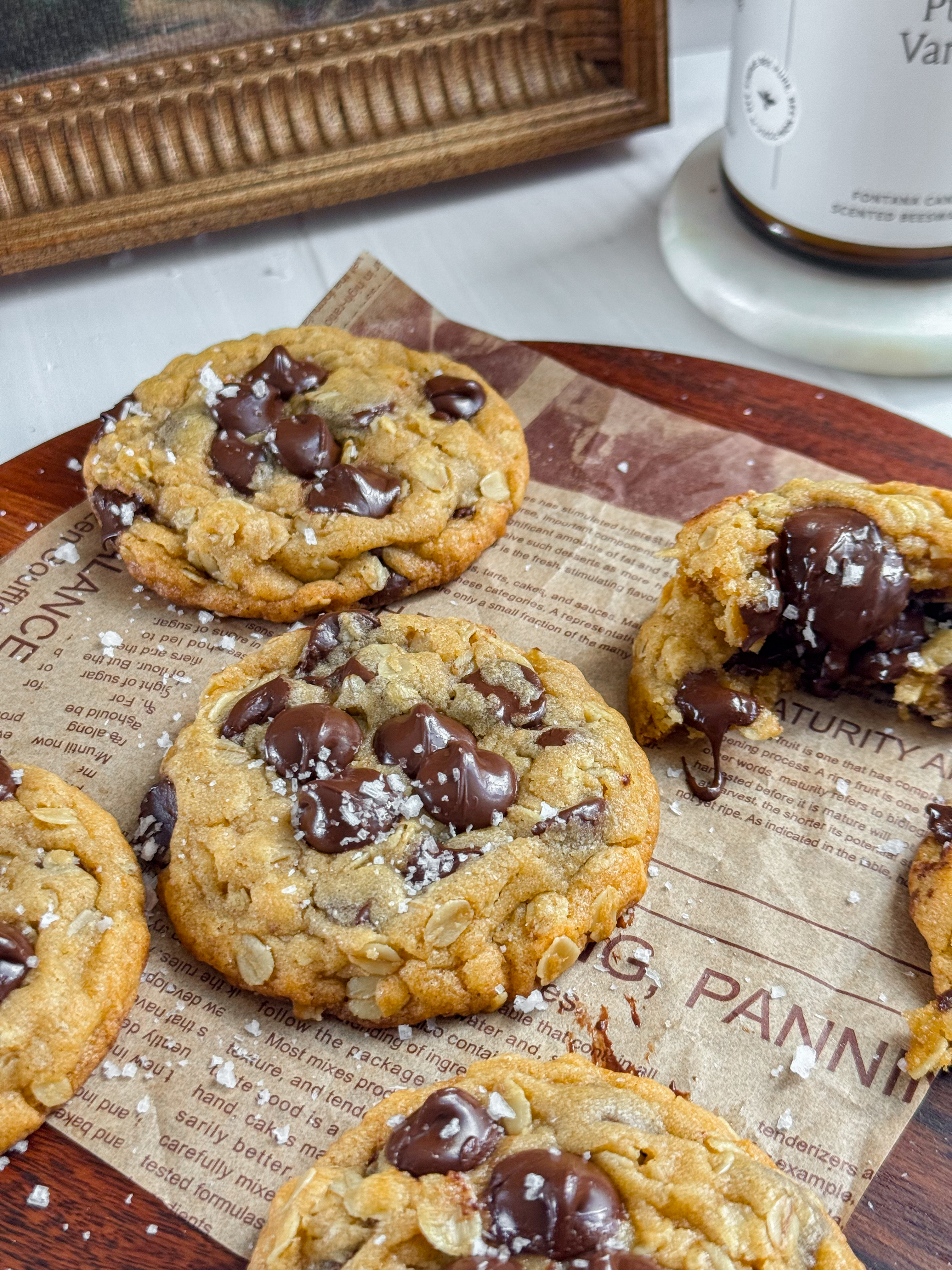 Chewy-Brown-Butter-Pumpkin Oatmeal-Chocolate-Chip Cookies
