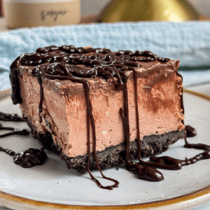 No-Bake Chocolate Cheesecake with Oreo Crust