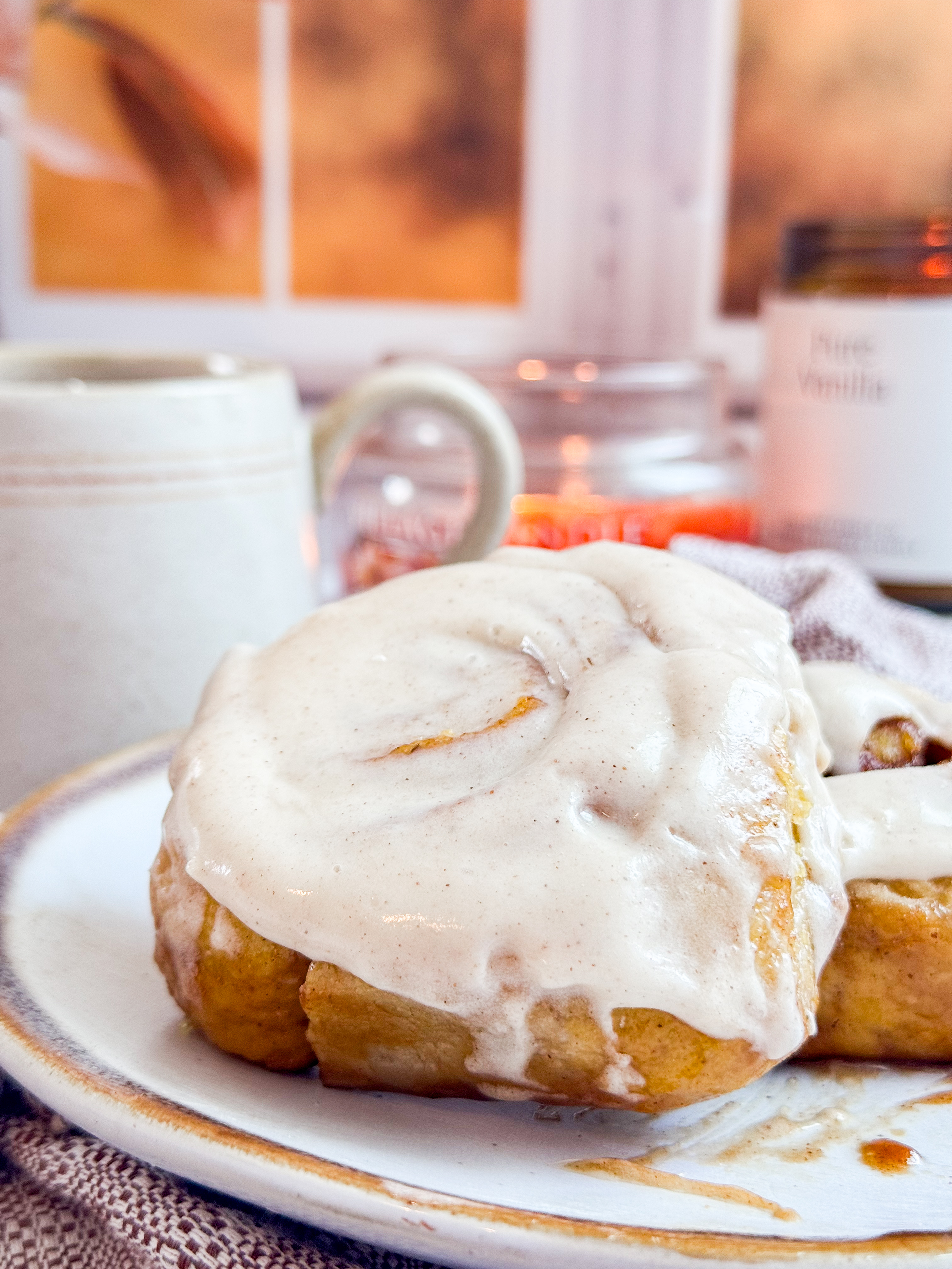 Pumpkin-Cinnamon-Rolls