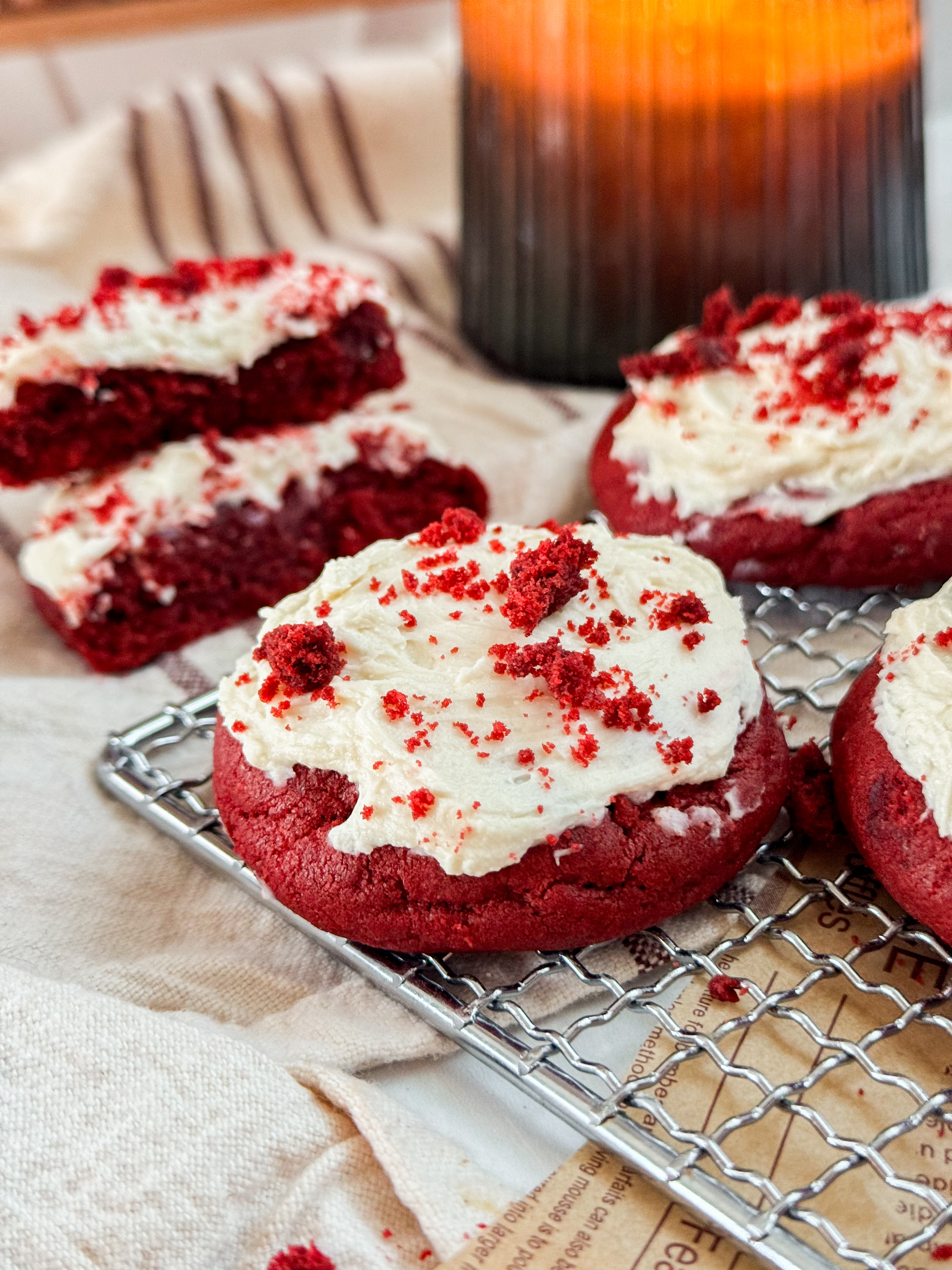 Crumbl-Copycat-Red-Velvet-Cookies