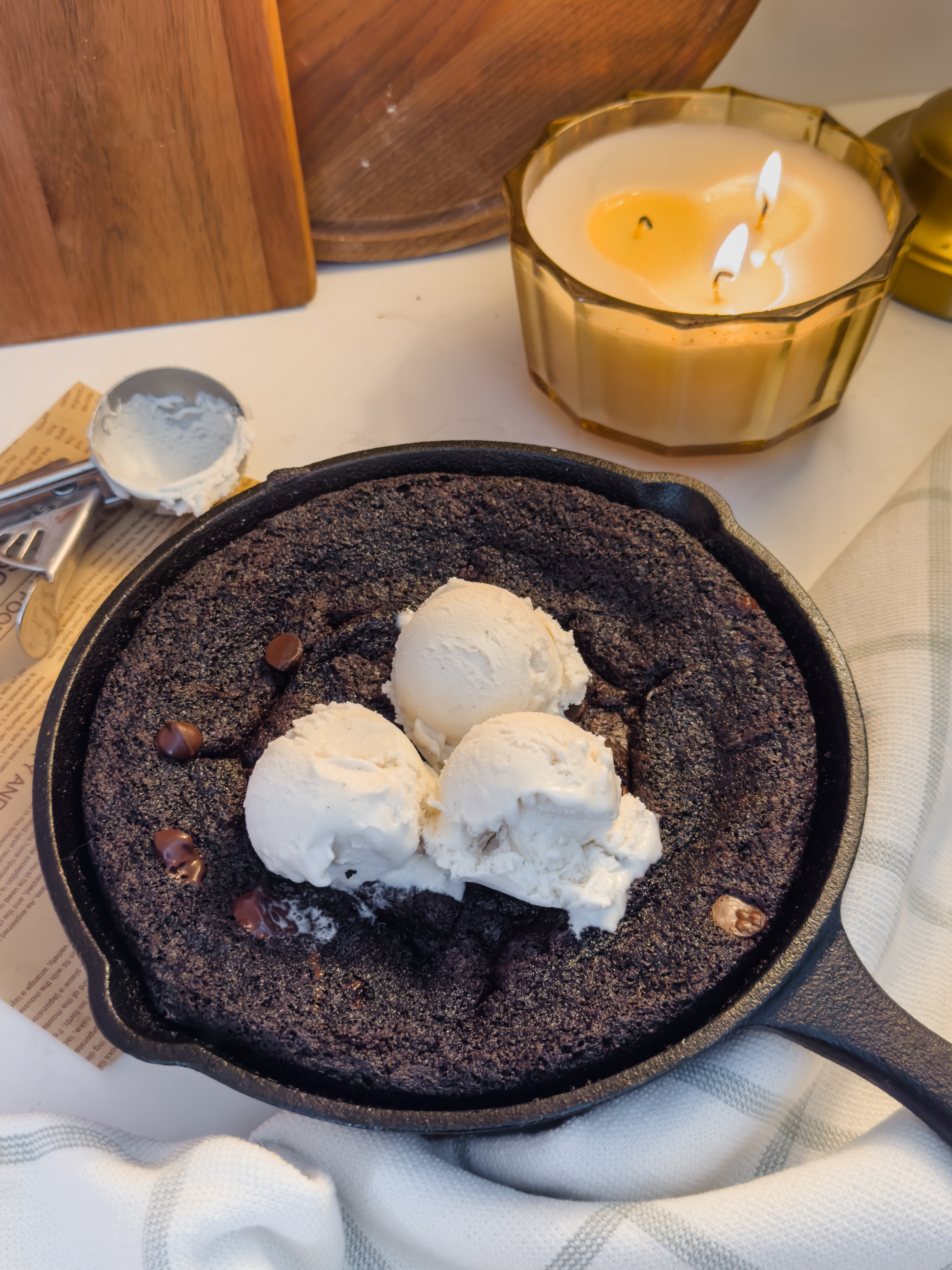 double-chocolate-cookie-skillet