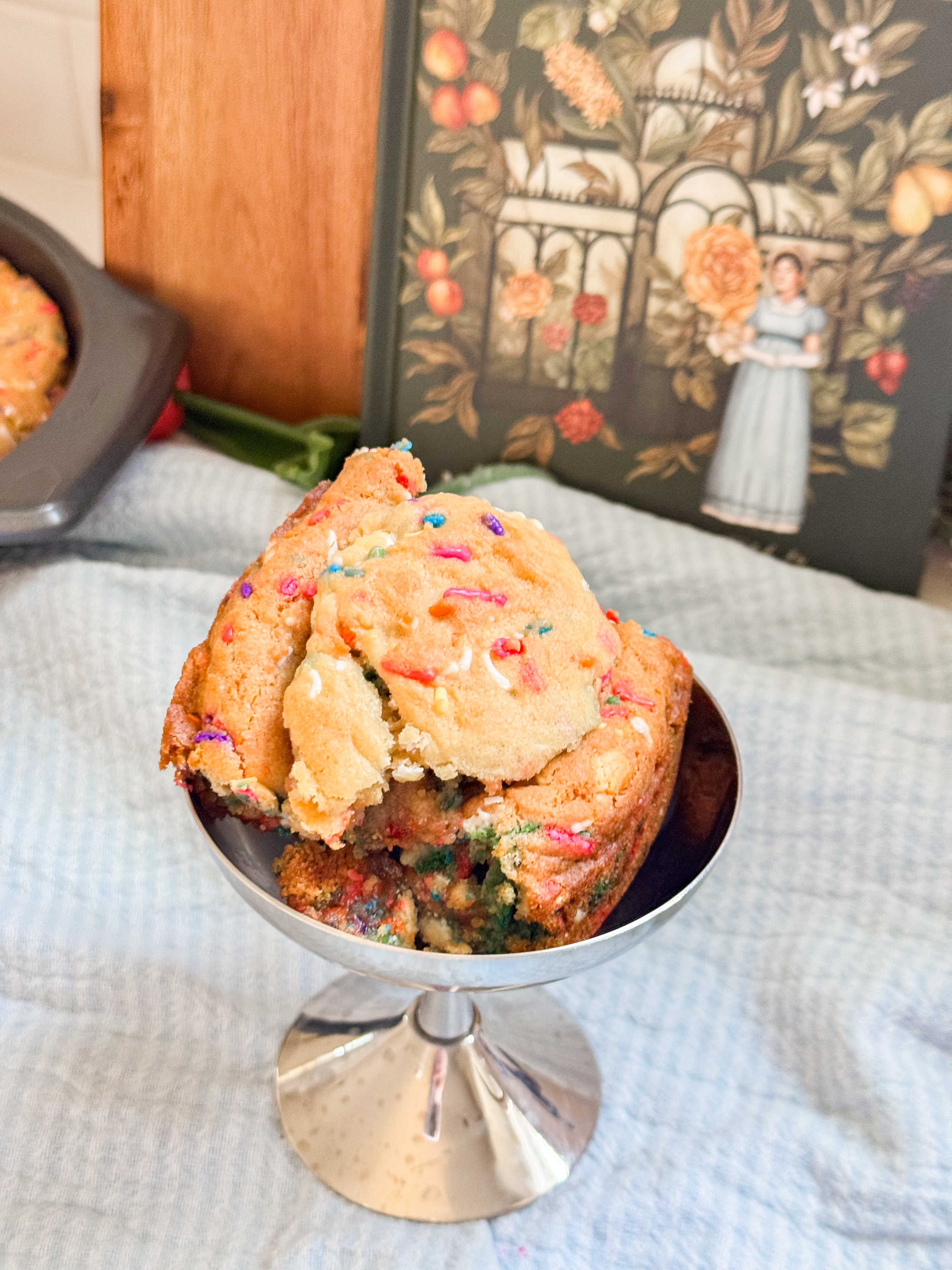 Funfetti Scoopable Skillet Cookie 6 funfetti-scoopable-skillet-cookie