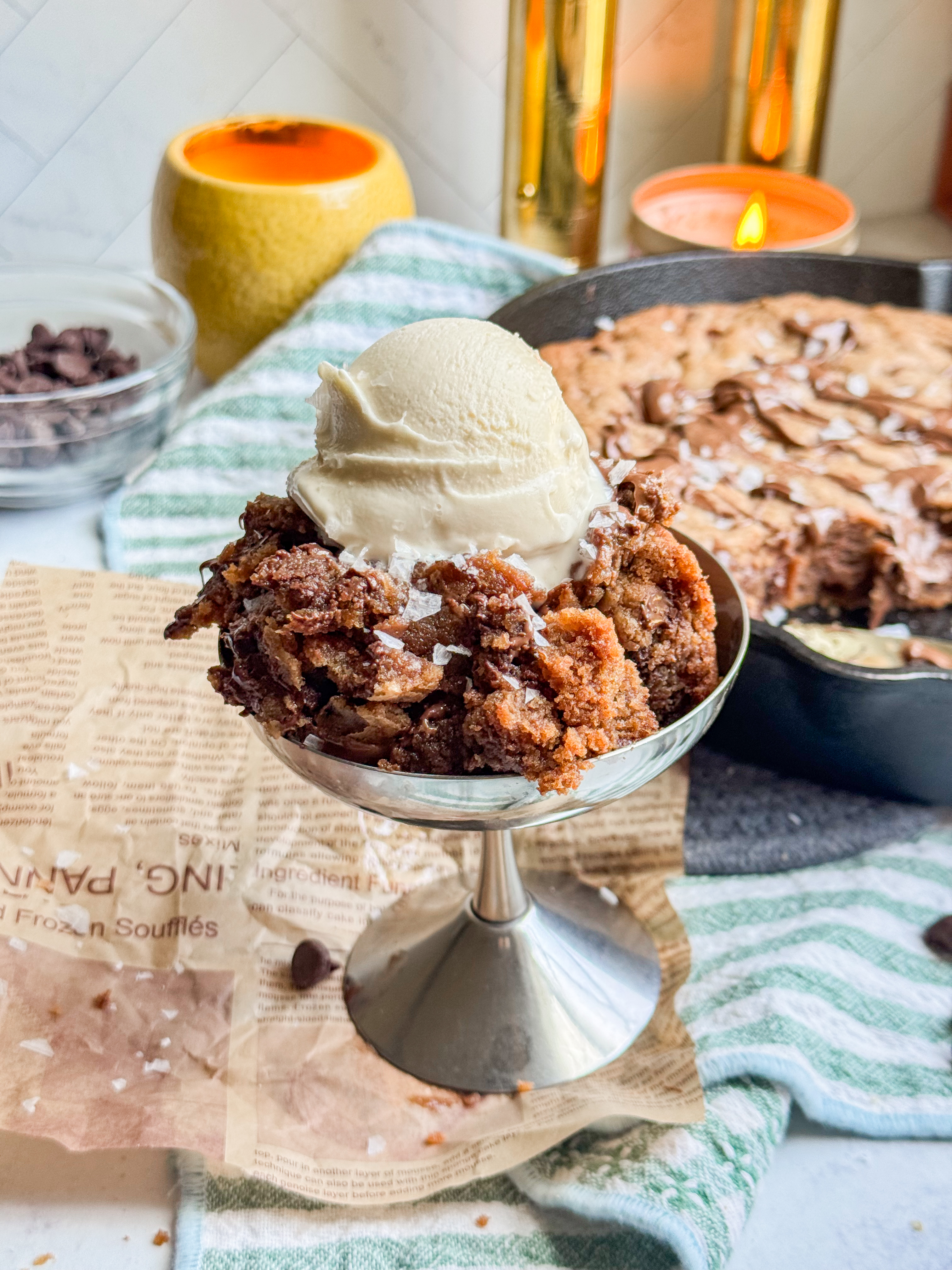 Gooey Chocolate Nutella Skillet Cookie 6 Gooey-Chocolate-Nutella-Skillet-Cookie