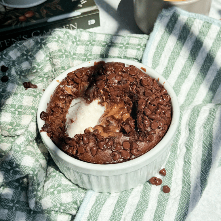 Cheesecake-Brownie-Batter-Baked-Oats