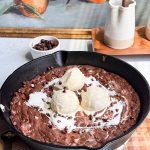 Gooey-Marshmallow-Brownie-Skillet