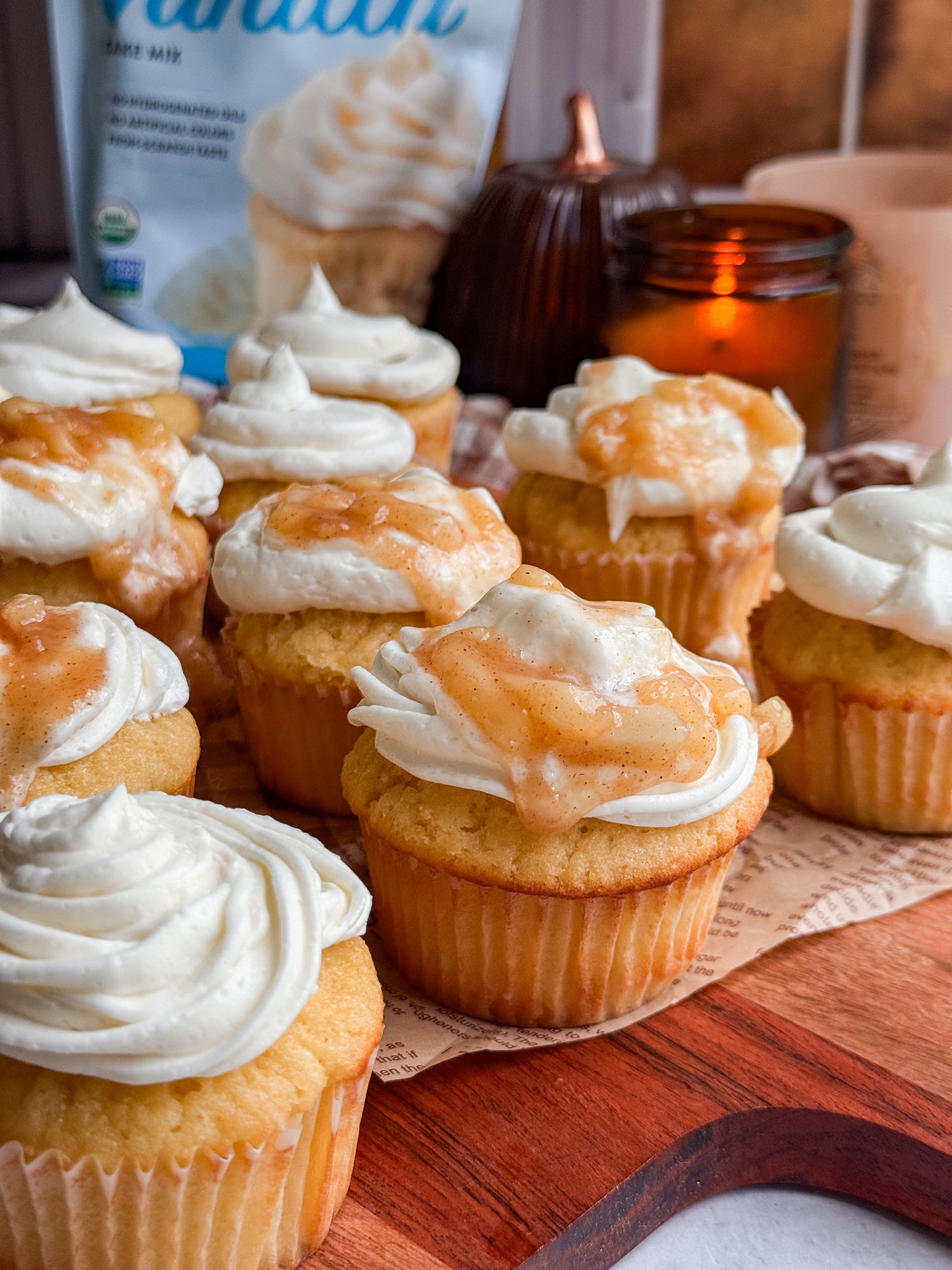 apple pie cupcakes 1 apple-pie-cupcakes 5