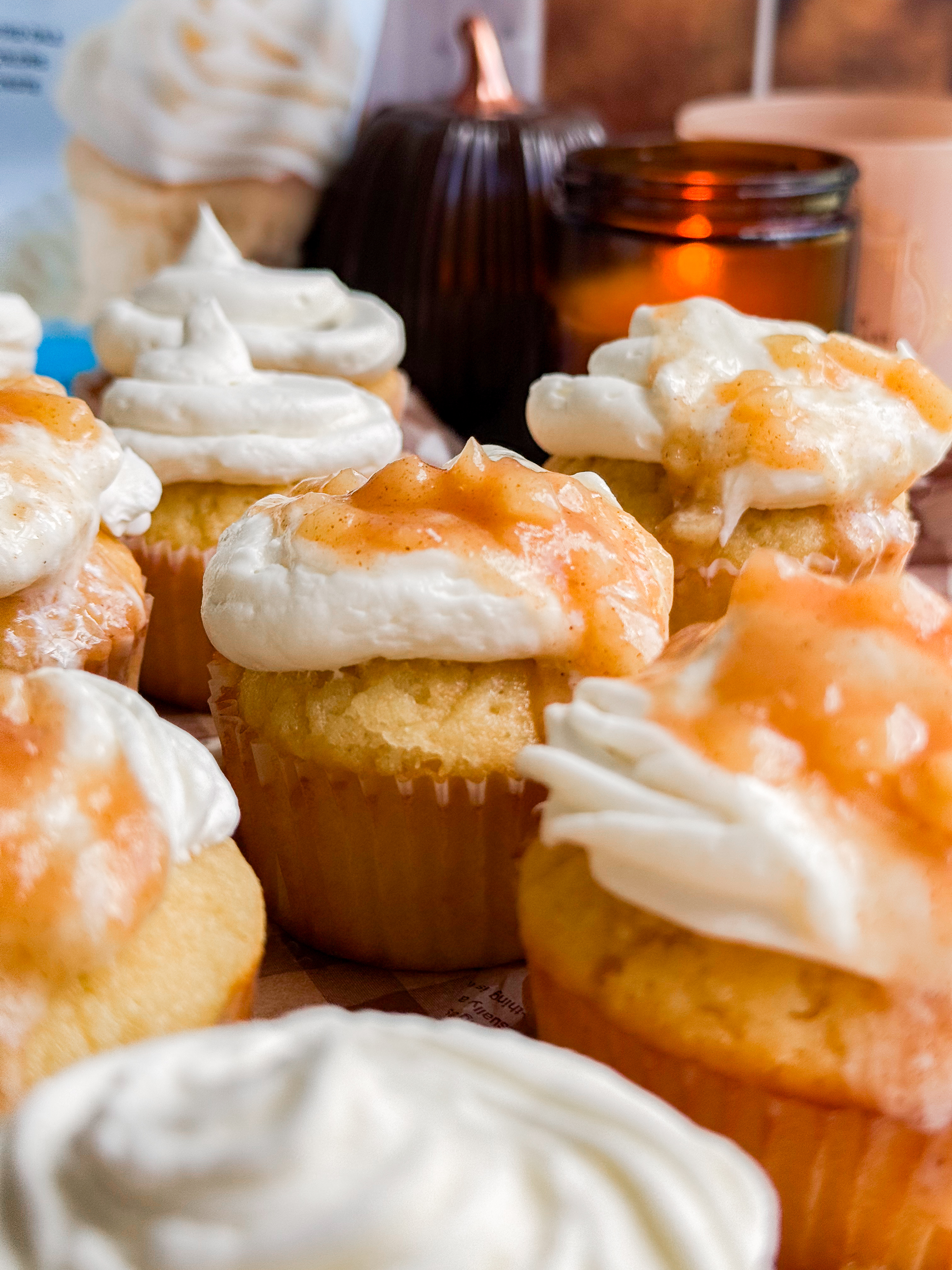 apple pie cupcakes 6 apple-pie-cupcakes 5
