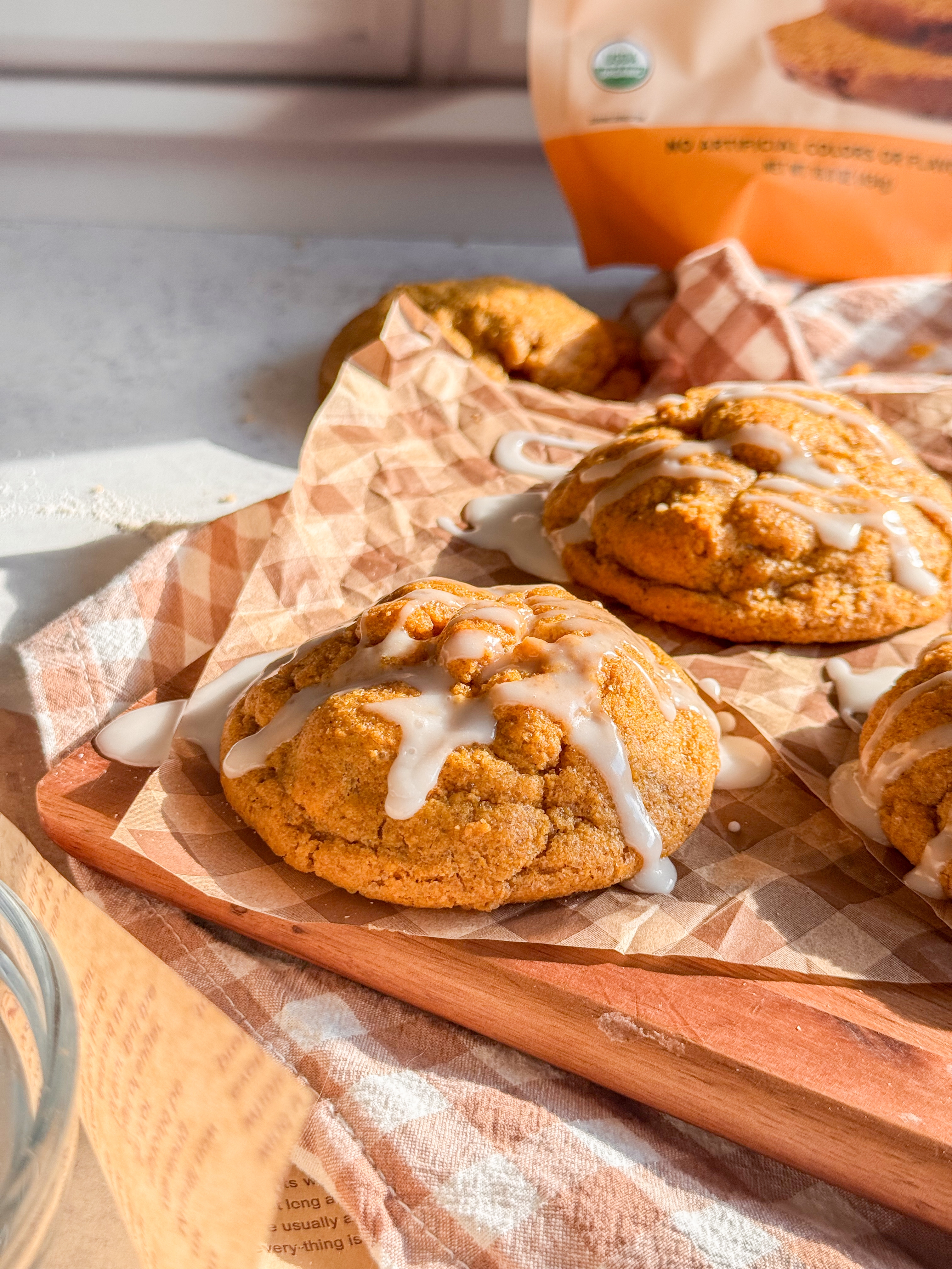 Pumpkin Cheesecake Stuffed Cookies 5 Pumpkin-Cheesecake-Stuffed-Cookies
